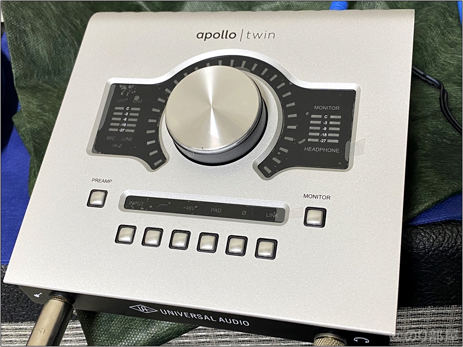 Universal Audio Apollo Twin USB アナログ2イン/6アウト USB対応オーディオインターフェイス【国内正規品】 最近のプラグインのアンプシミュレーターは凄すぎない！？